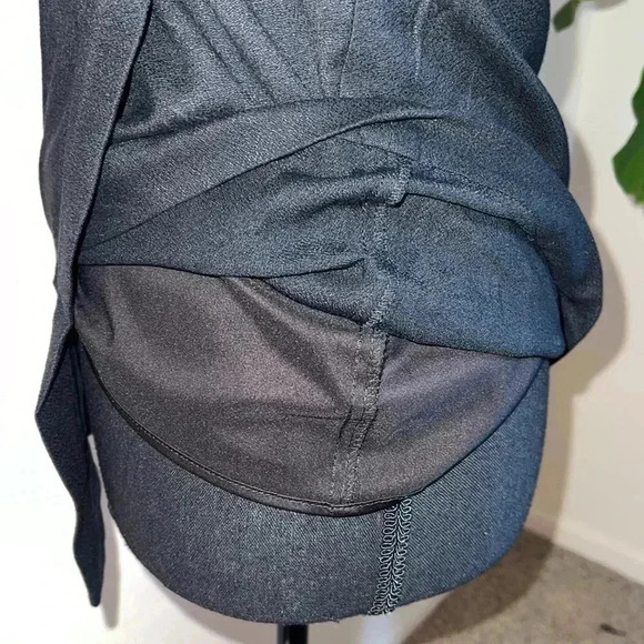 Helmut Lang Women’s Sleeveless Front Draped Lined Top Tunic with Zip Back Black - Picture 12 of 16